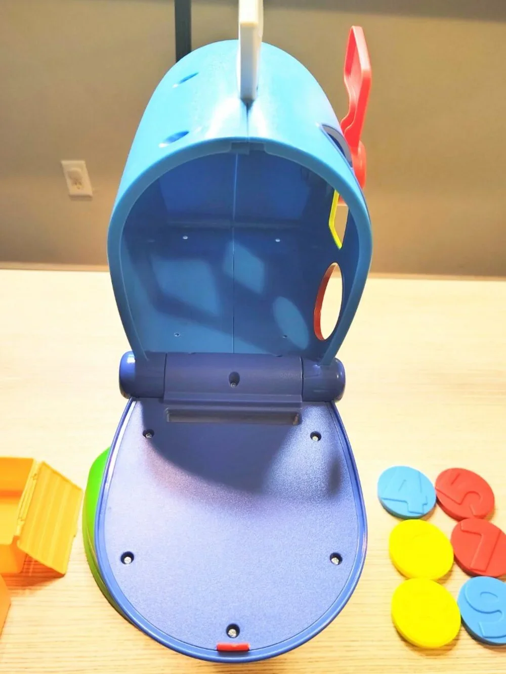 Vintage Little Tikes Learn & Play My First Mailbox COMPLETE except dog WORKS!